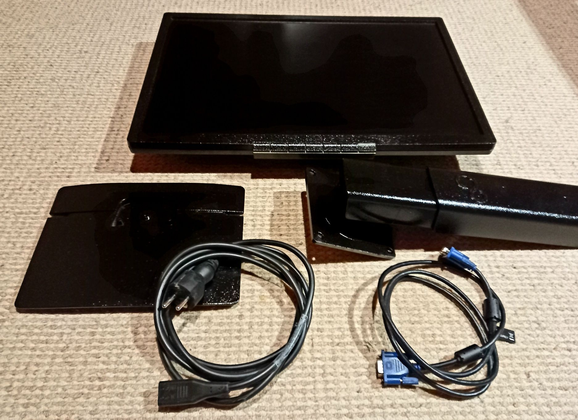 Монитор 22" Fujitsu B22W-7 LED