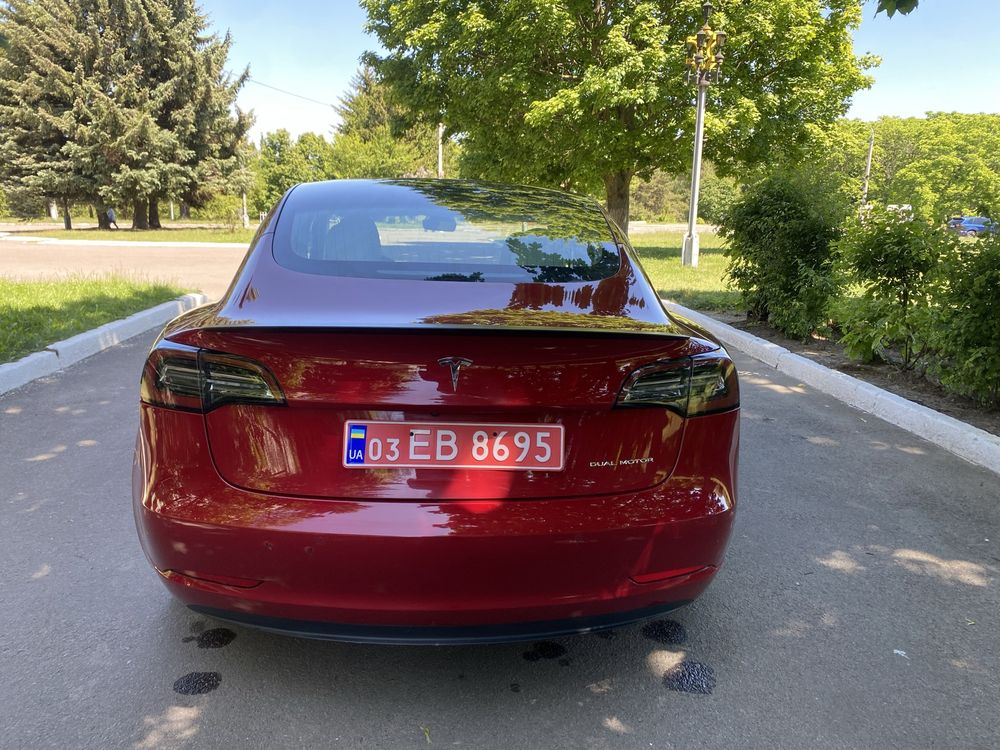 Продам Tesla model 3 Dual Motors