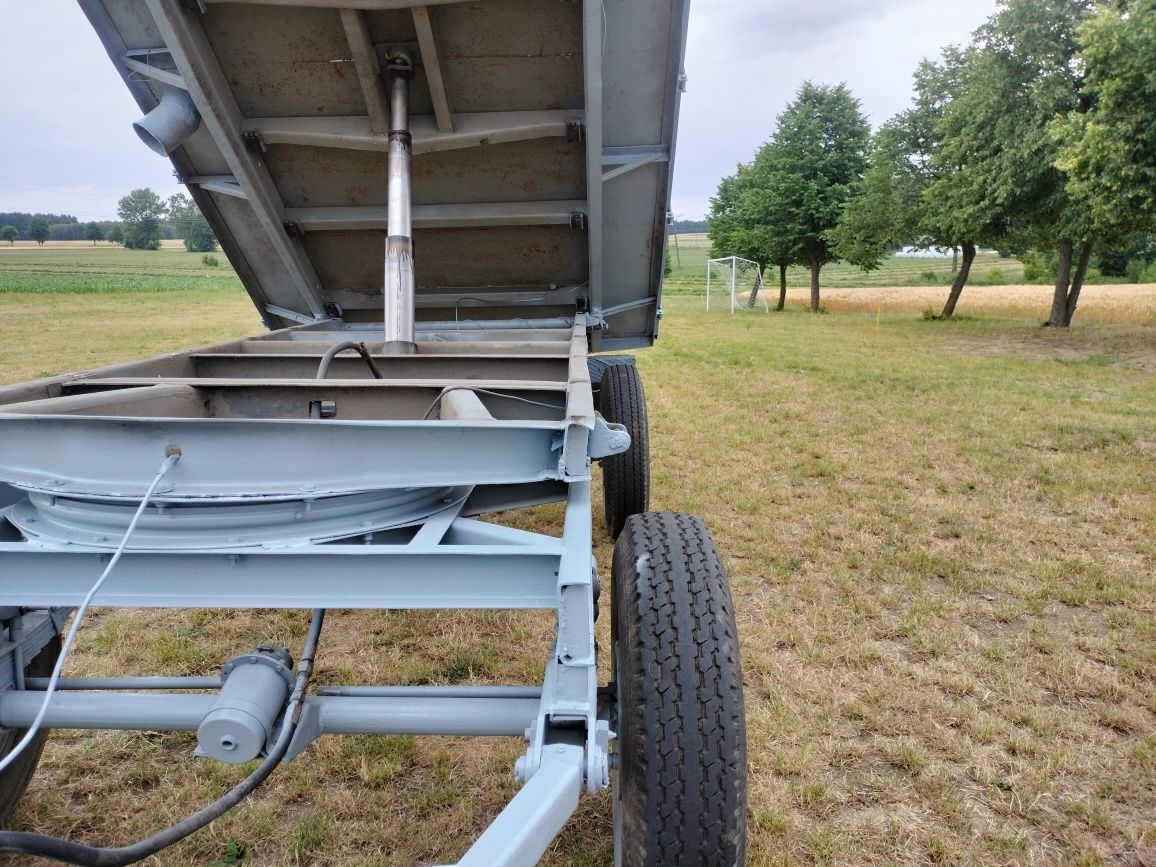 Przyczepa Autosan wywrotka D 47 # D46#D732