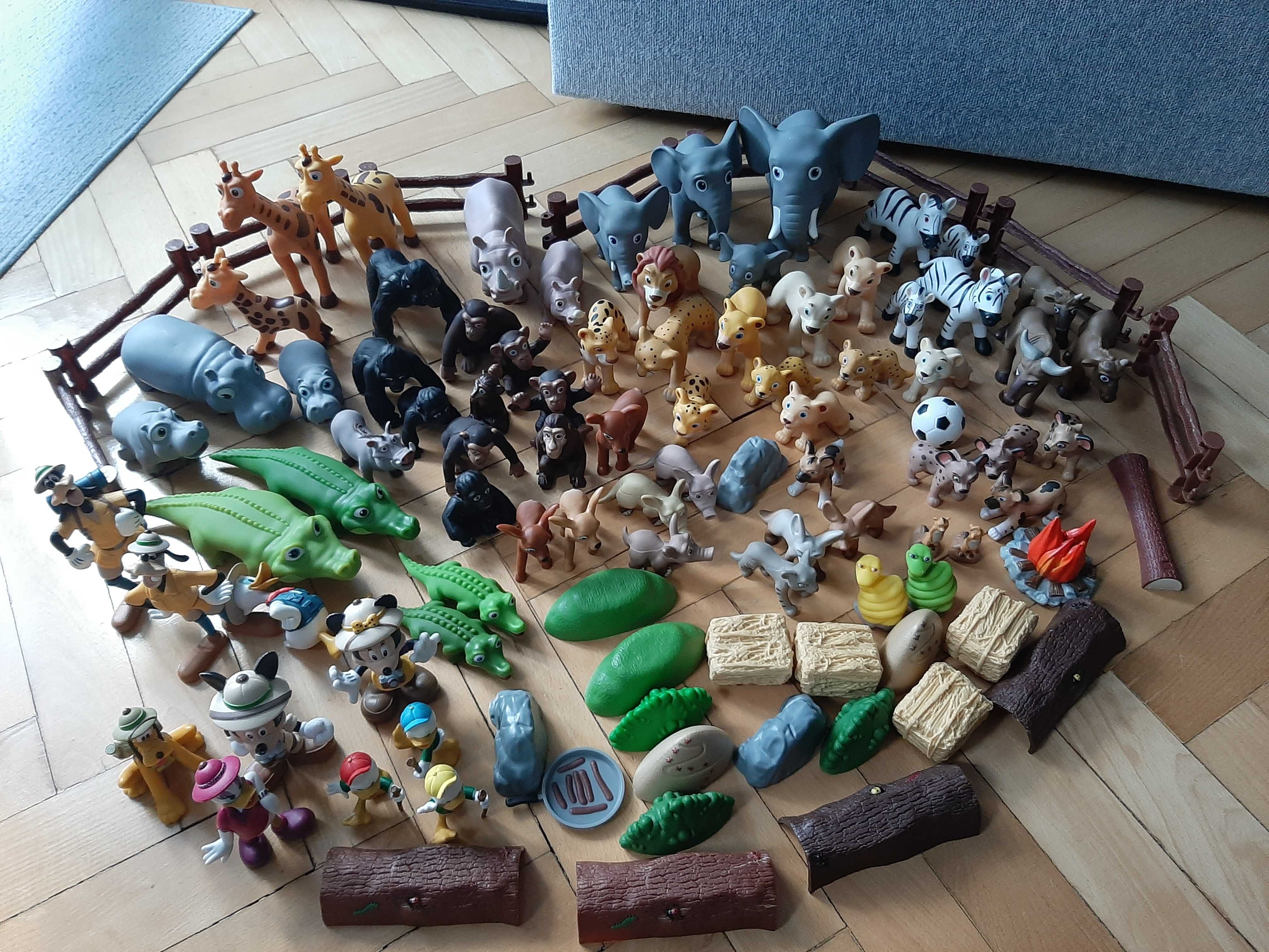 Przyjaciele na Safari Disney Książki + figurki