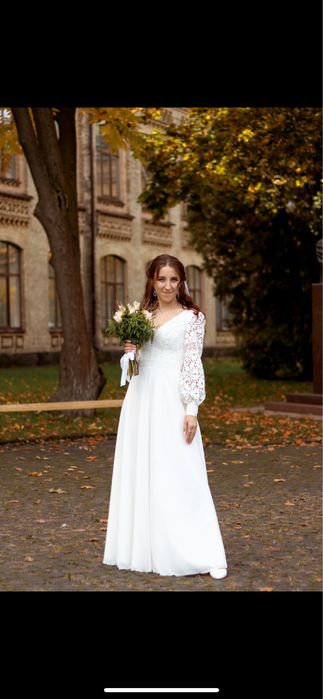 Весільна сукня айворі вишиванка