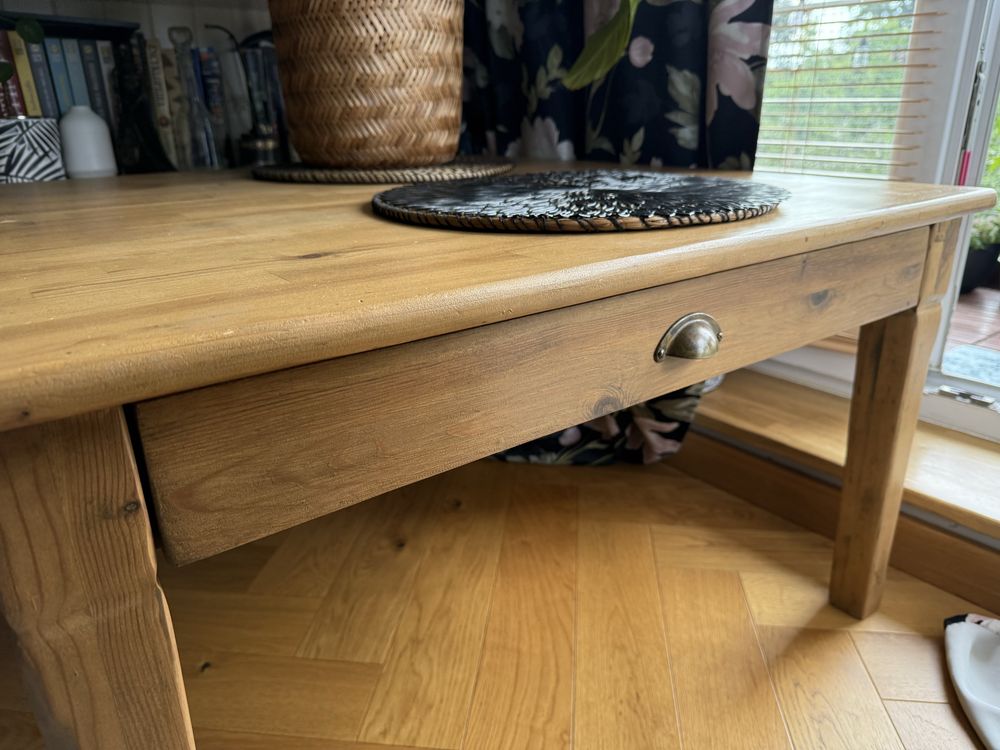 Ikea drewniany stolik