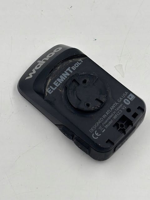uszkodzony licznik rowerowy bezprzewodowy wahoo fitness elemnt
