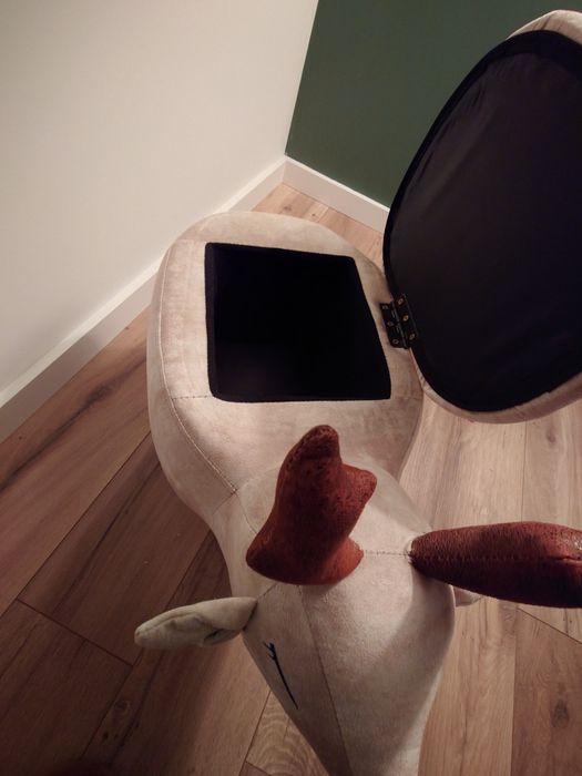 Pufa, podnóżek renifer ze schowkiem  REINDEER