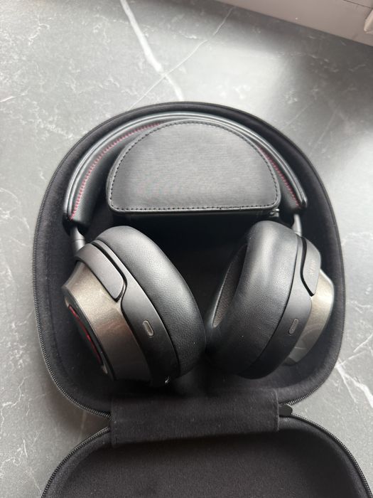 Навушники Mark Levinson 5909