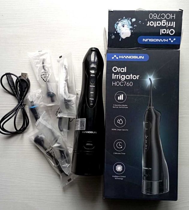 Іригатор для доглядом за ротовою порожниною. Новий! Амазон!