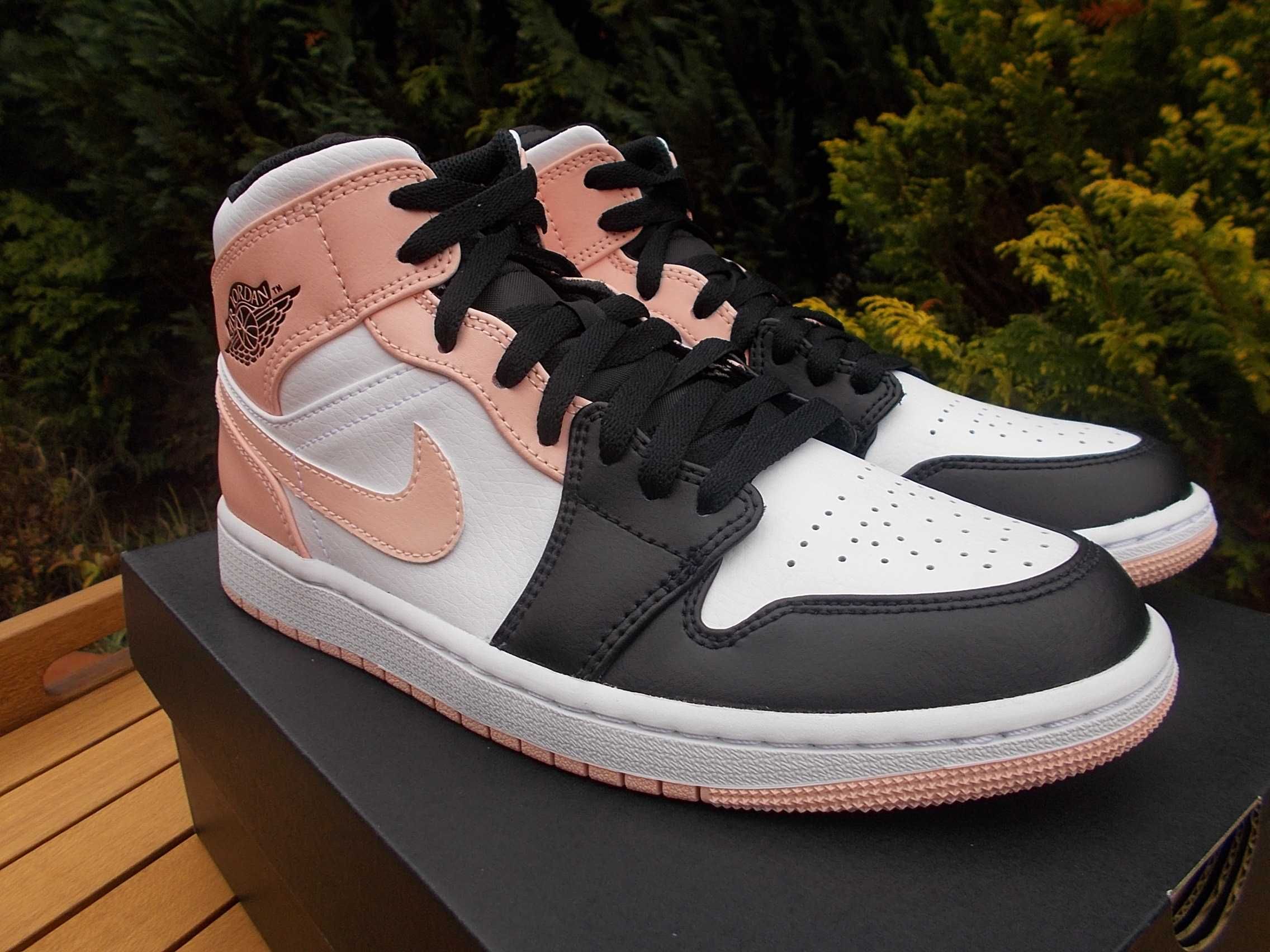 (r. 41- 26 cm) Nike JORDAN 1 Mid Crimson Tint Toe 554724,-133