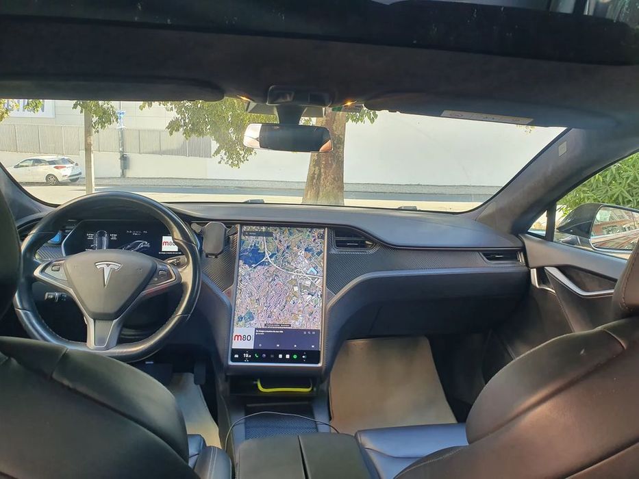 Tesla Model S Long Range AWD