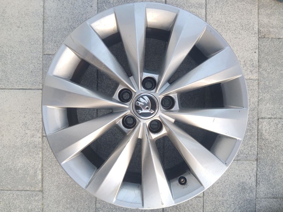 Felga aluminiowa Skoda 6.0" x 16" 5x100 ET 38