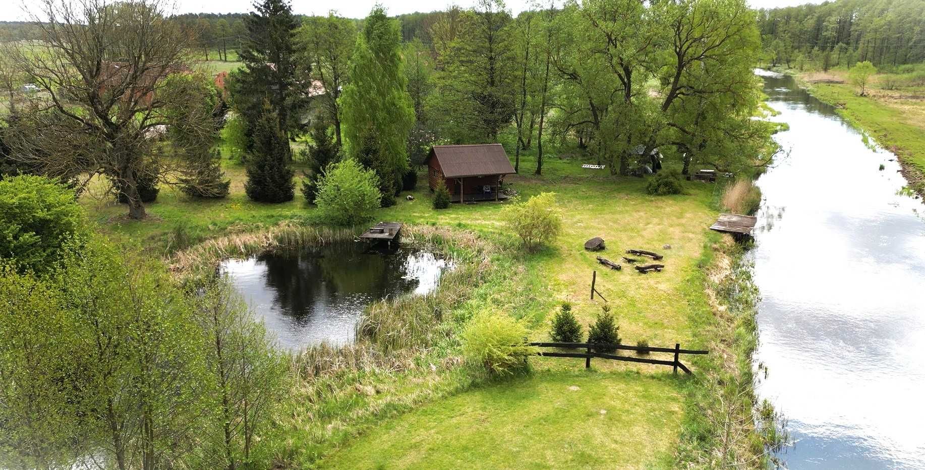 Działka 2300 m² z linią brzegową rzeki na Mazurach