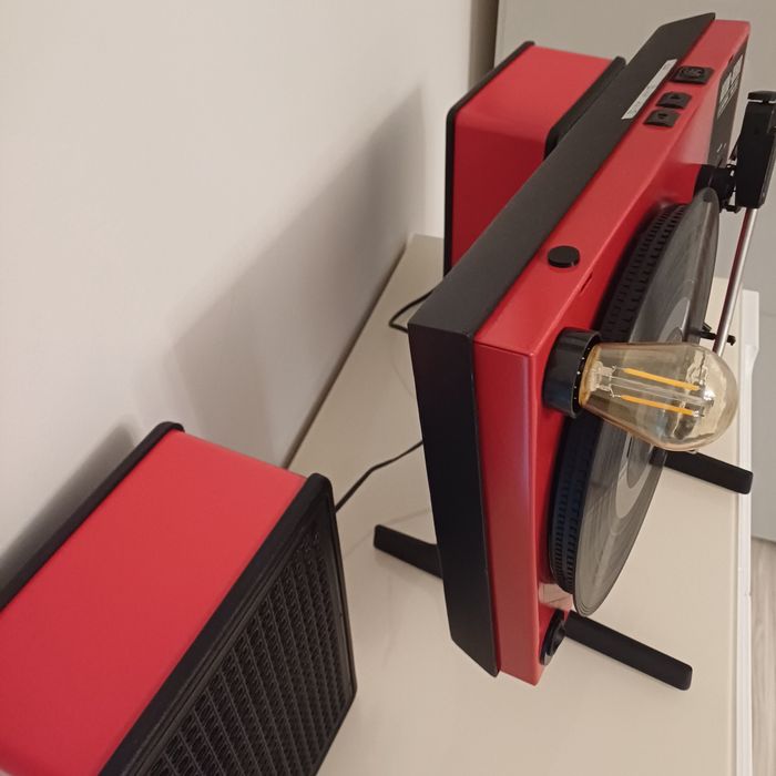 Retro-vintage dekoracja gramofon Artur