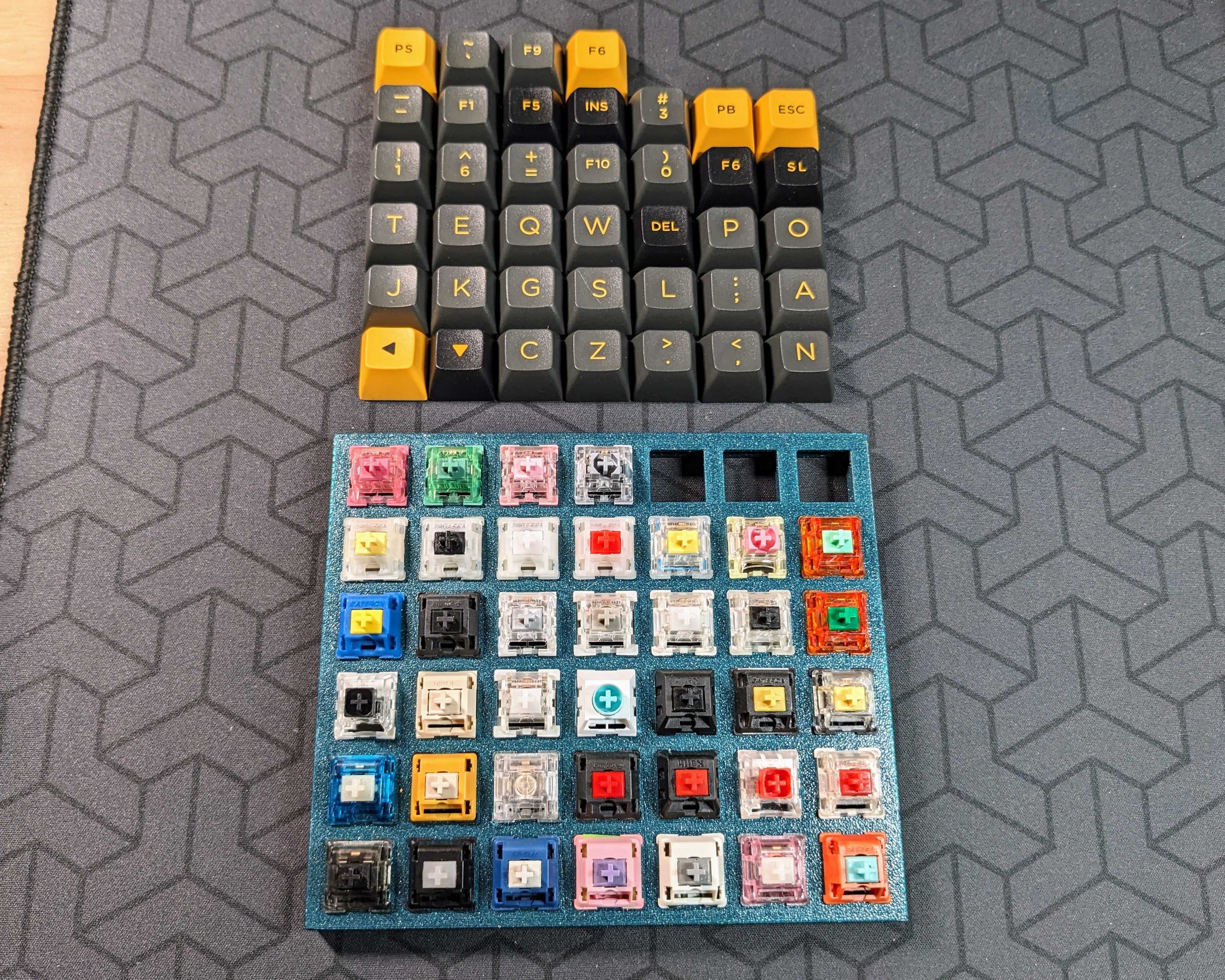Switche, przełączniki do klawiatury mechanicznej - tester, 79 sztuk