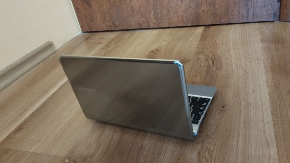 Laptop Samsung NC210