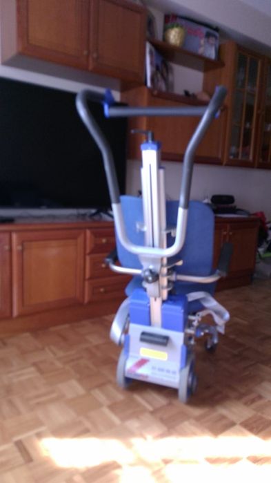 Cadeira elétrica escaladeira