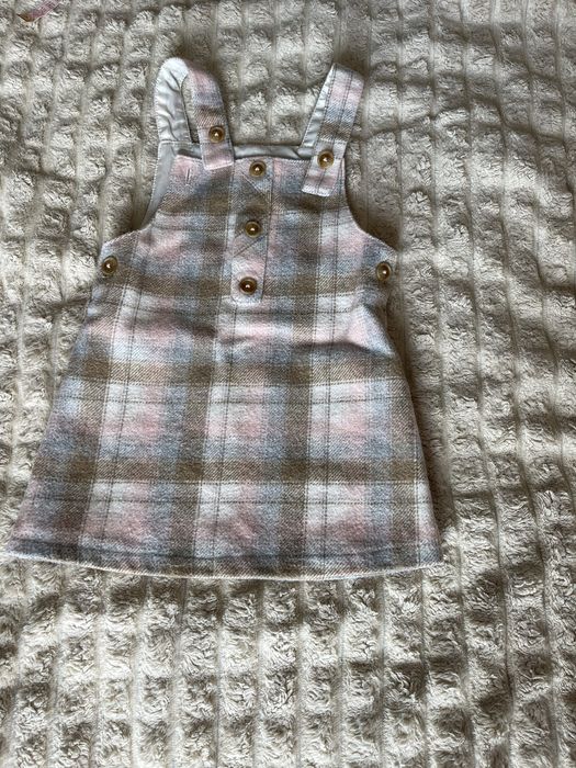 Продам сарафан на девочку