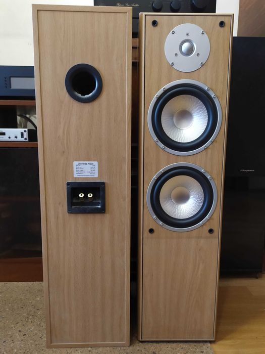 комплект колонок 5 шт Universe Denmark акустика.