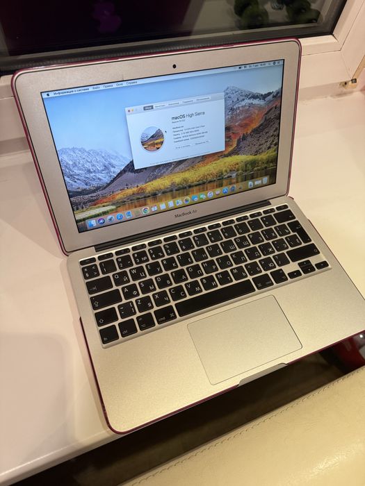 Продам Apple Macbook Air 10.13.5 macOS High Sierra