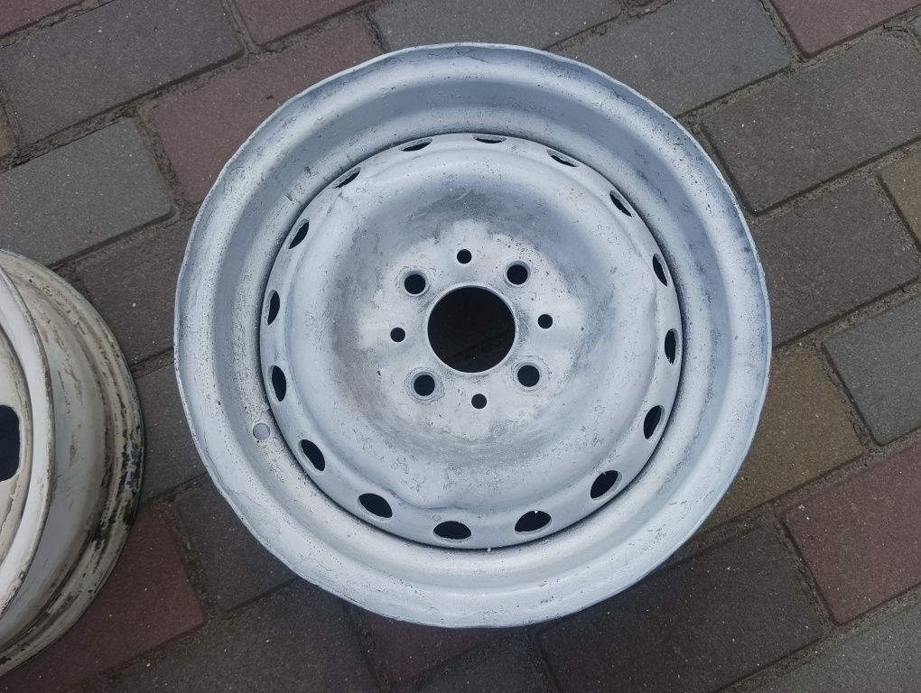 Диски ВАЗ 2107, 2106, 2105 і т.далі  R13