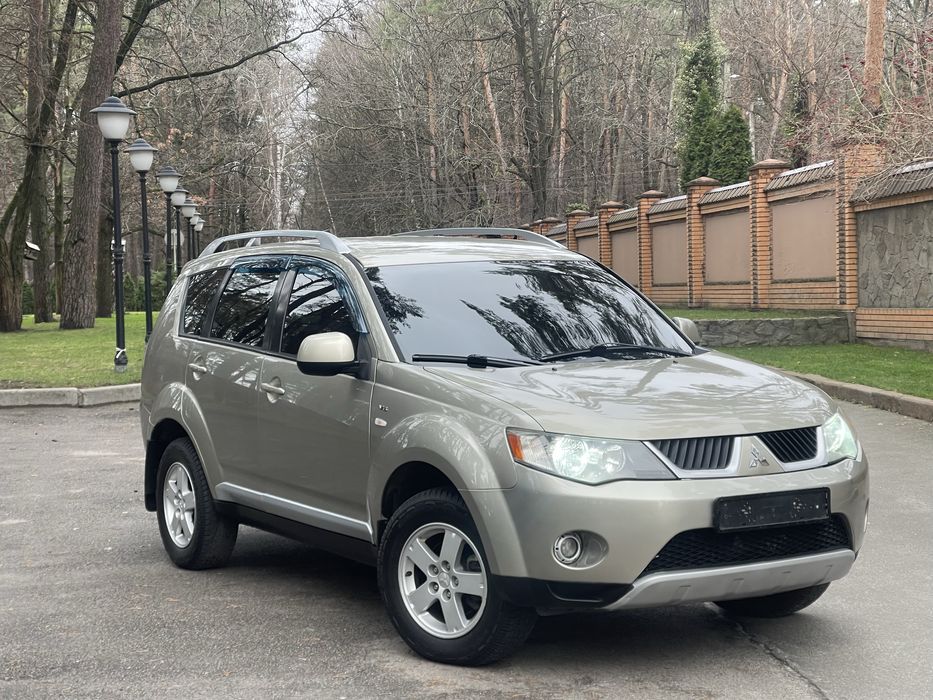 Outlender XL 3,0 газ/бензин