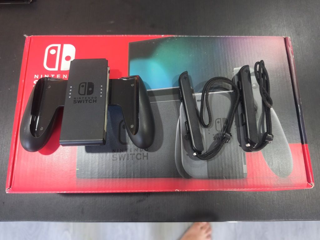 Switch V2 Completo | Cartão 128GB + Cartas Amiibo + Extras
