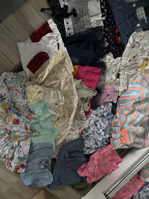 Ubranka dziewczynka 92