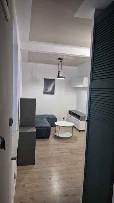 Nowa, nowoczesna kawalerka z oddzielną sypialnią na Śródmieściu