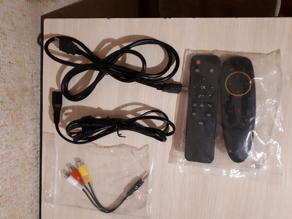 Проектор TouYinger H5 LED + Аеропульт мишка Vontar G10s у ПОДАРУНОК