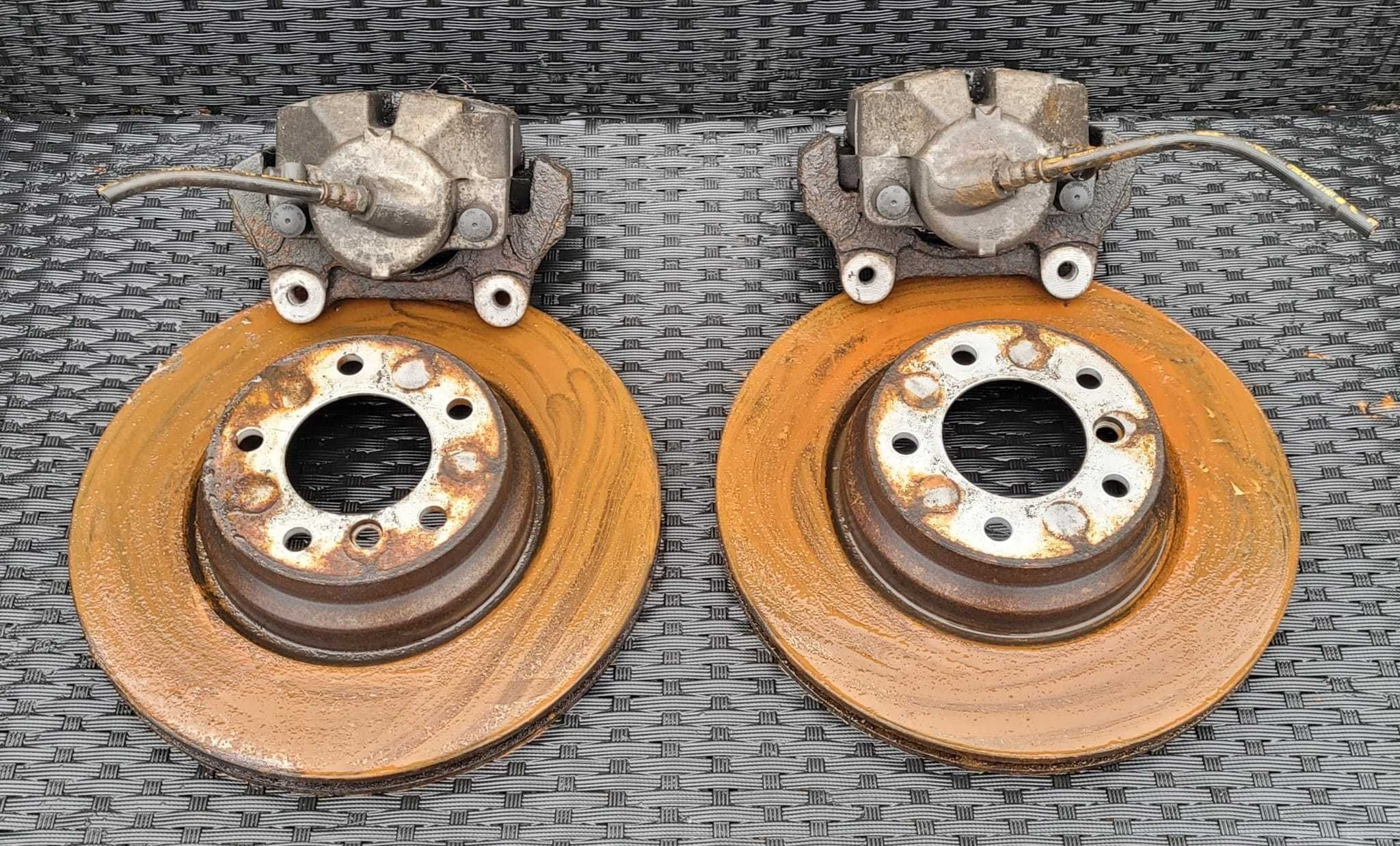 Swap big brake zaciski tarcze BMW E90 3.0 57/24/330