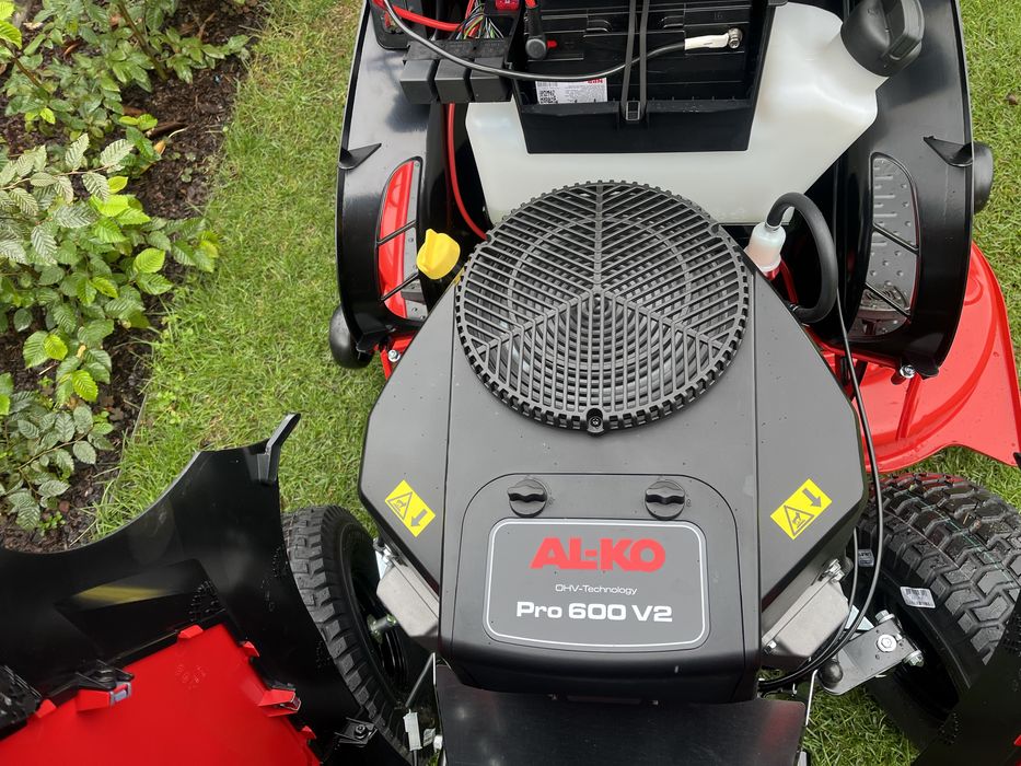 TRAKTOREK kosiarka SOLO by AL-KO T 18 V-2 Pompa HYDROSTAT 103cm