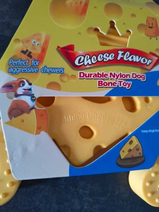 Gryzak dla Psa w Kształcie Sera z Pojemnikiem na Pokarm, Zabawka