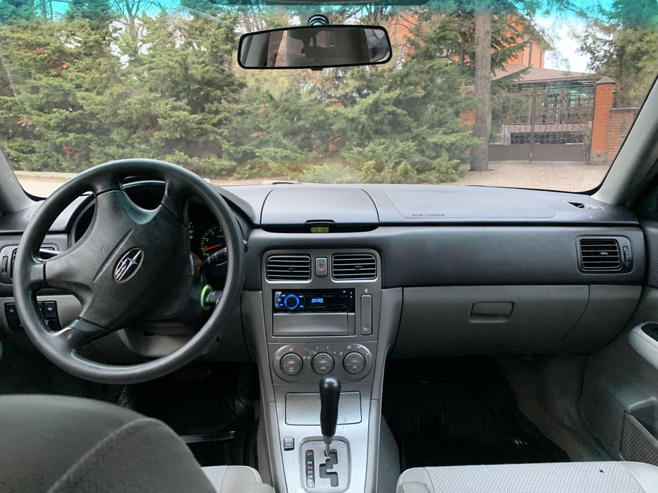 Subaru Forester SG5 2.0 атмосферный, коробка автомат