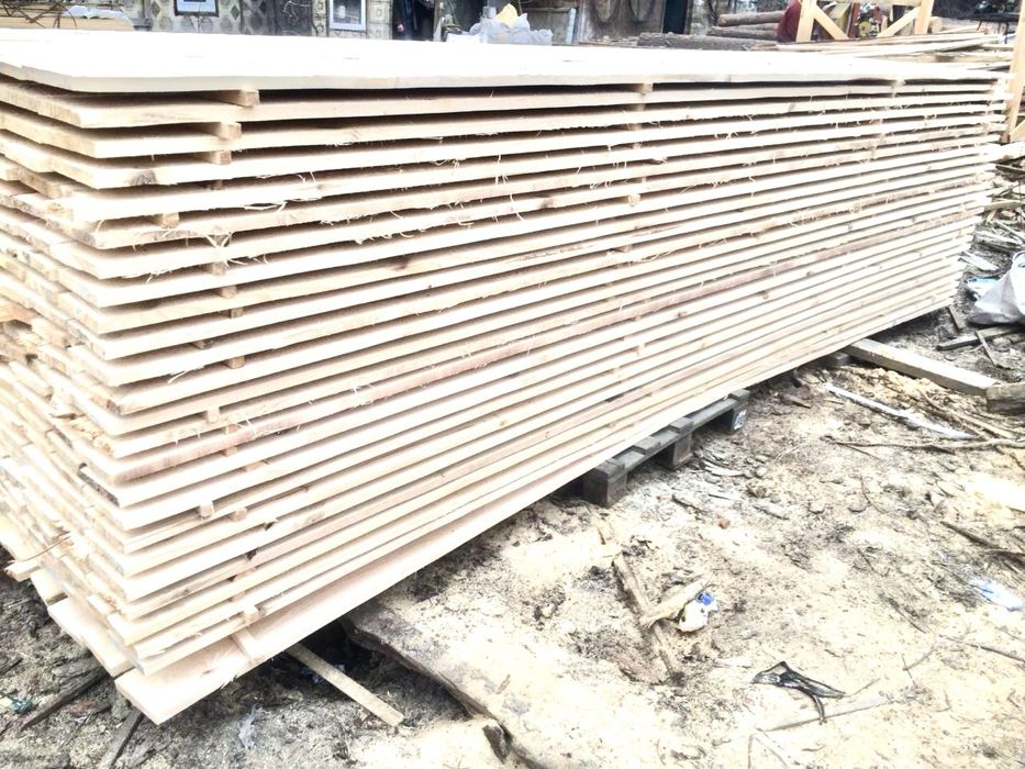 Продаж пиломатеріалів, сосна, дошка, брус, стропила, шпалы.