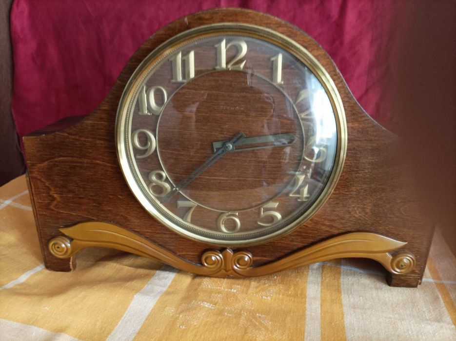 Часы настольные с боем "Весна", б/у