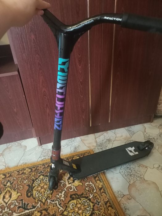 Самокат трюковый reaction stunt 3