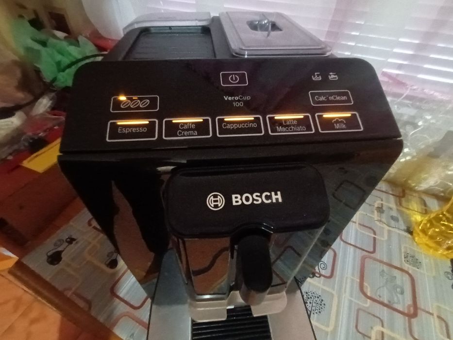 Кавоварка Bosch,Delonghi.Jura.