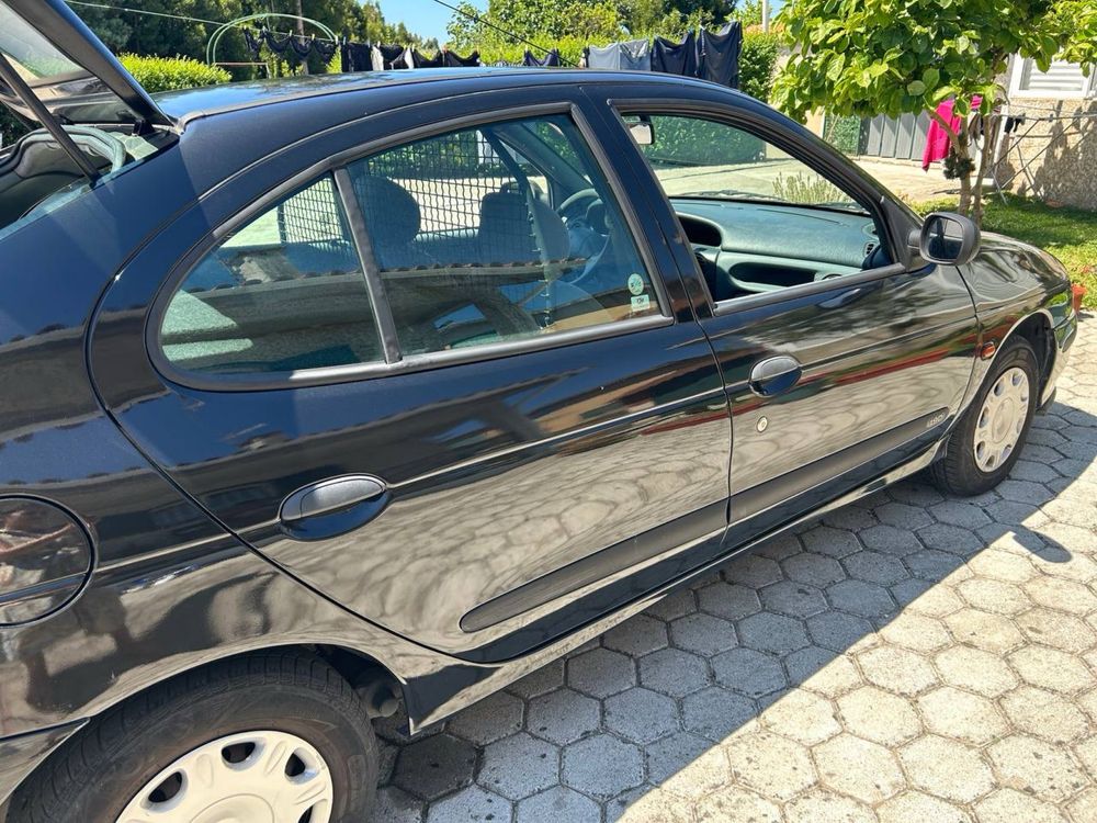 Renault Megane 1.9D