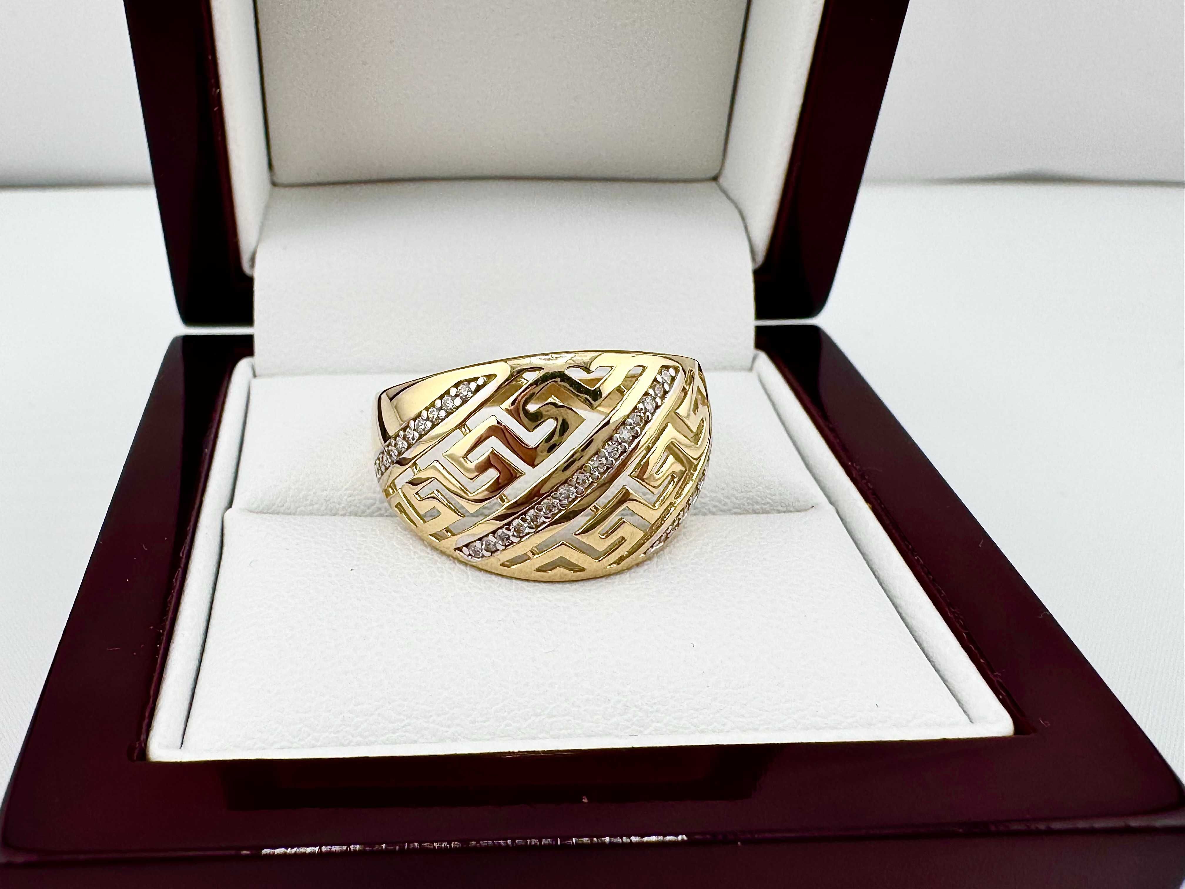 Lśniący złoty pierścionek 3,39g PR.585 14K R.22