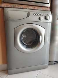 Maquina de lavar roupa Ariston