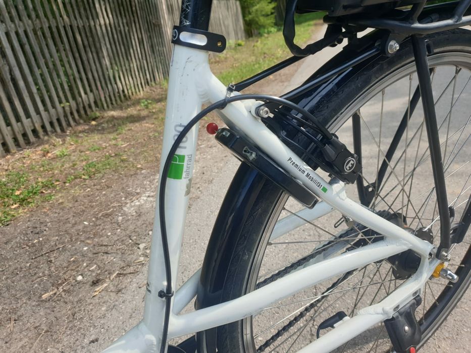 Rower elektryczny Fahrrad Manofaktur  P100 Bosch classic