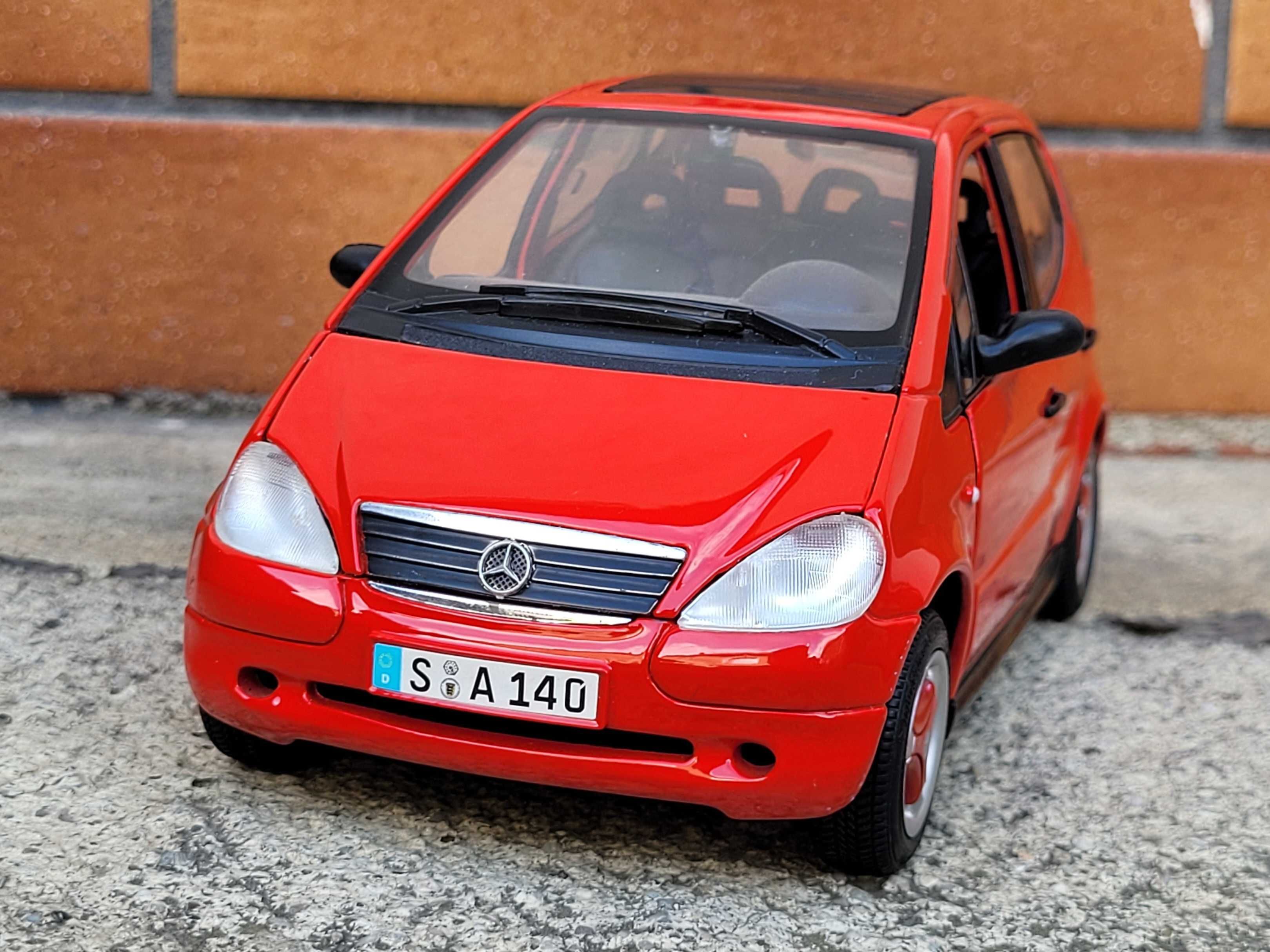 Kolekcja modeli Mercedes A 140 A140 AMG mega unikat 1:18