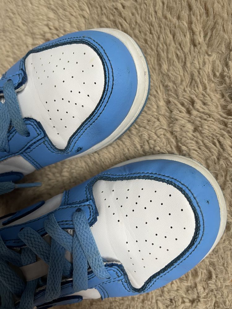 Sneakersy młodzieżowe chłopięce dziewczęce Nike Dunk Low niebieskie 34