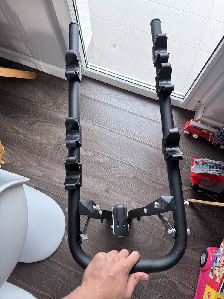 Uchwyt na rowery na hak Peruzzo dla 3 rowerów