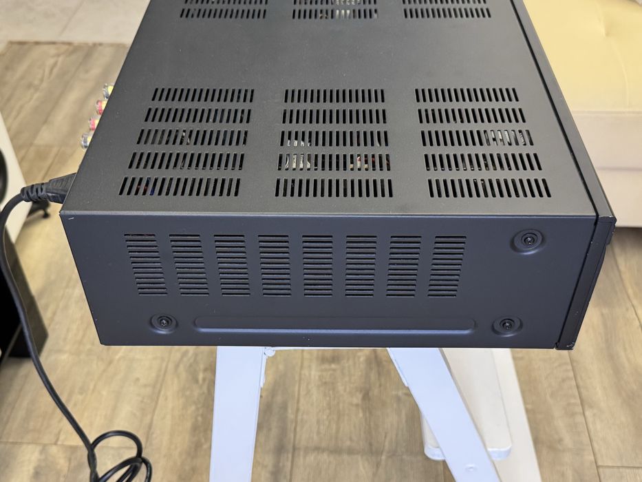 Wzmacnicz NAD C 375BEE
