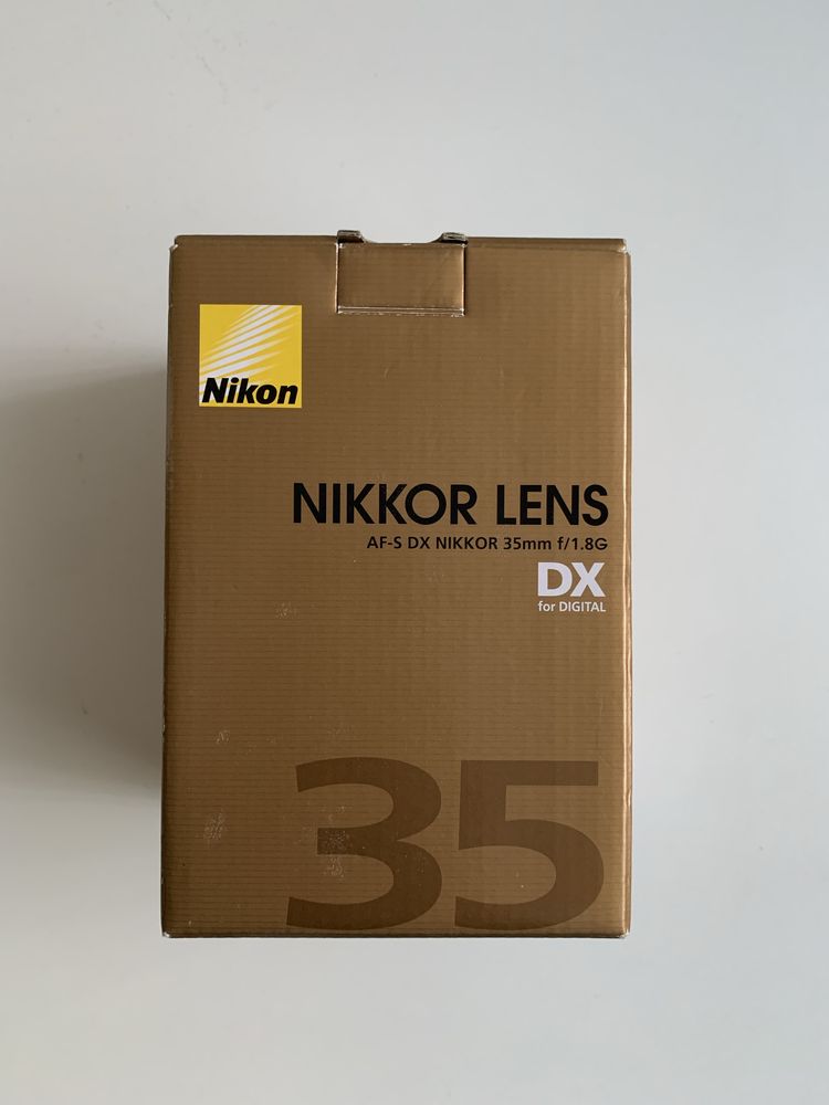 Kit Nikon D3400 + acessórios