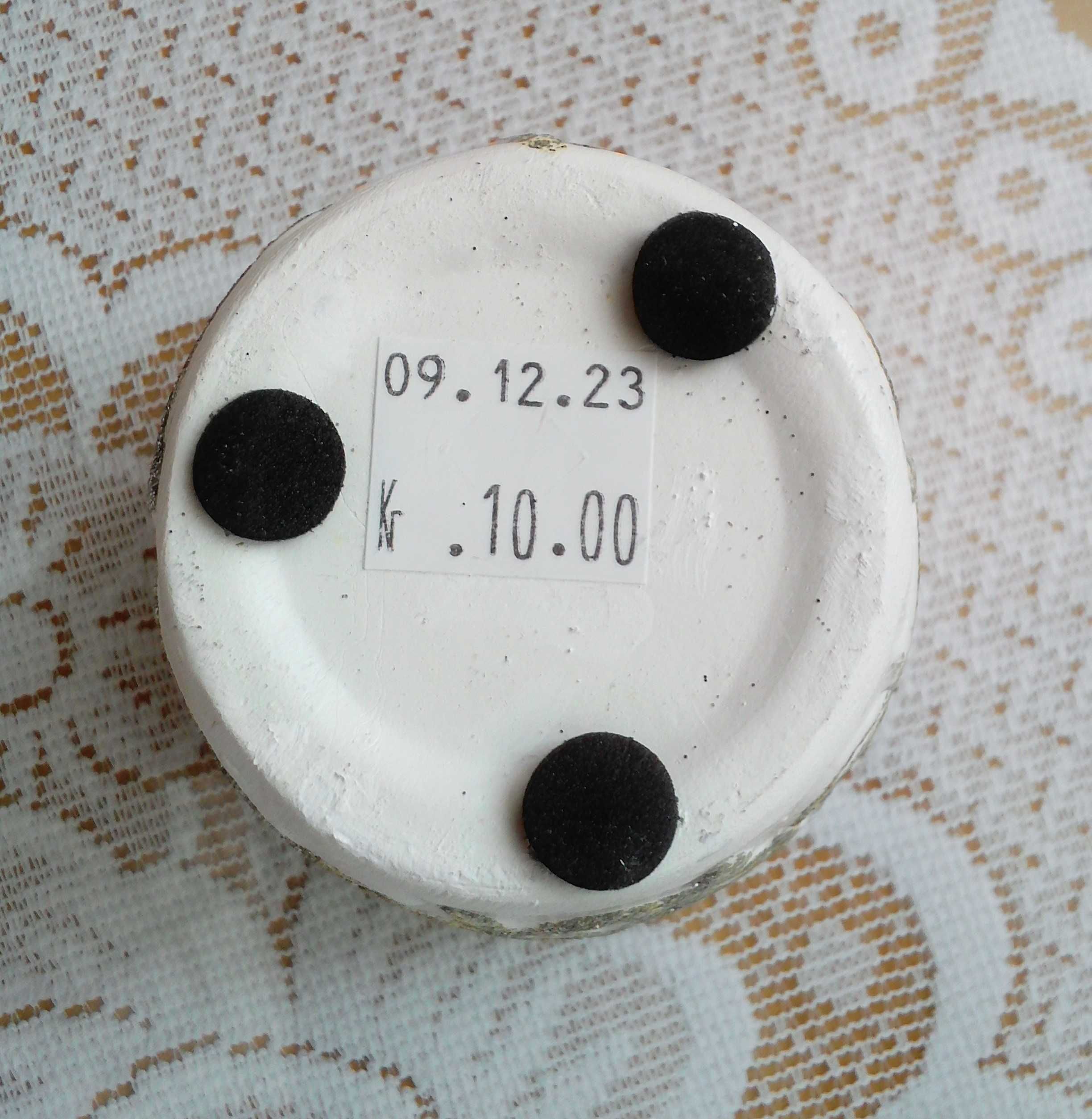 Osłonka / doniczka ceramiczna biała z brokatem, wysokość 6 cm