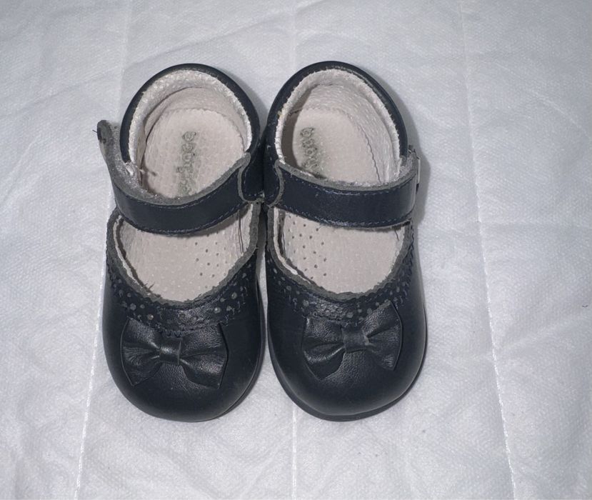 Sapatos de menina