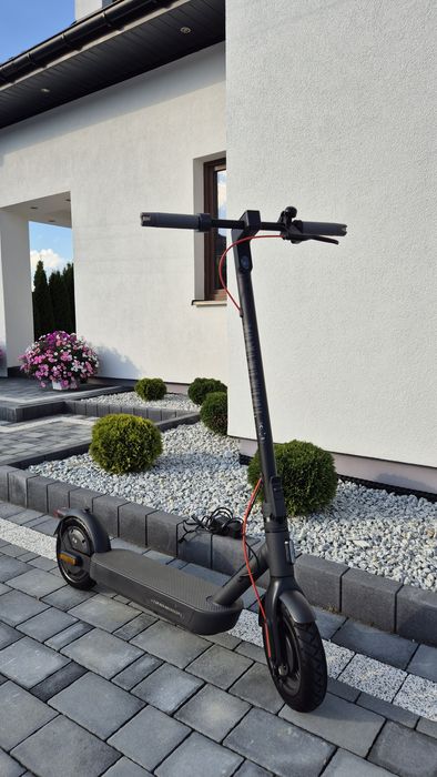 Hulajnoga elektryczna xiaomi 4 pro 2 gen. Electric scooter