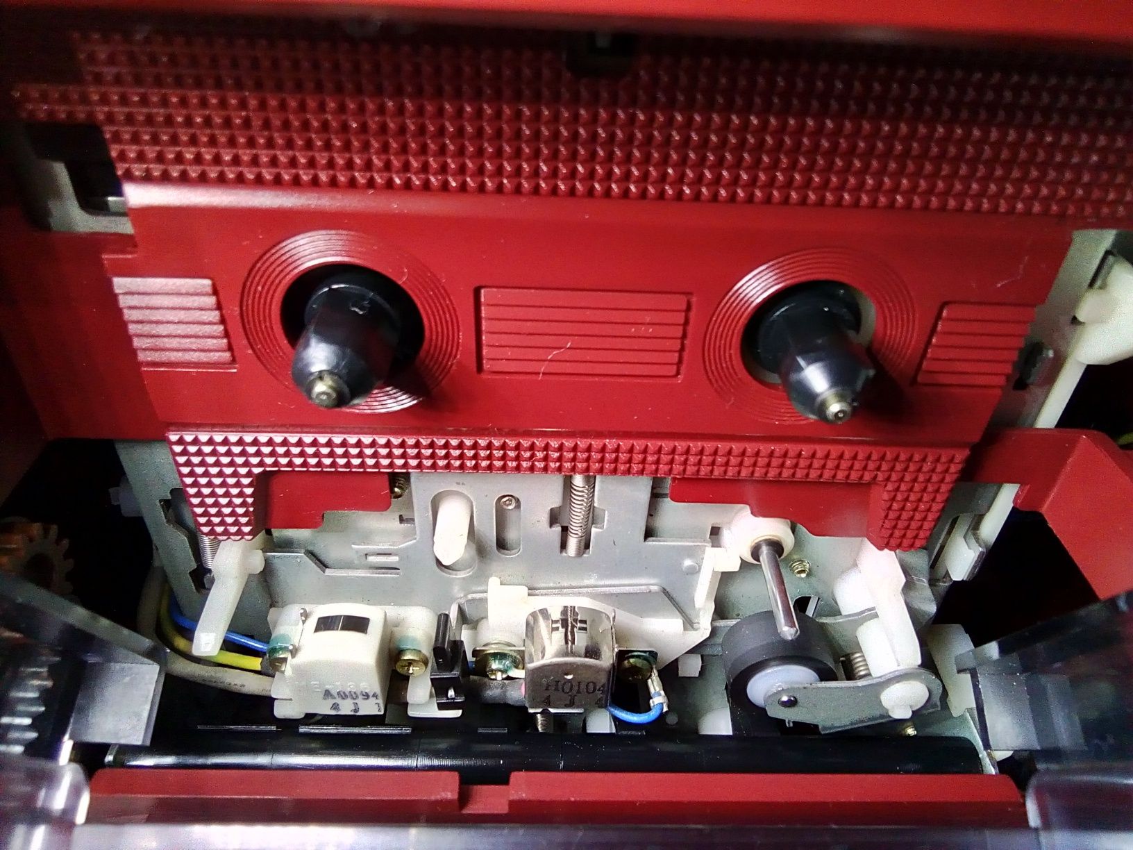 Sharp GF-A1H(R) Portable Stereo Component System 1984