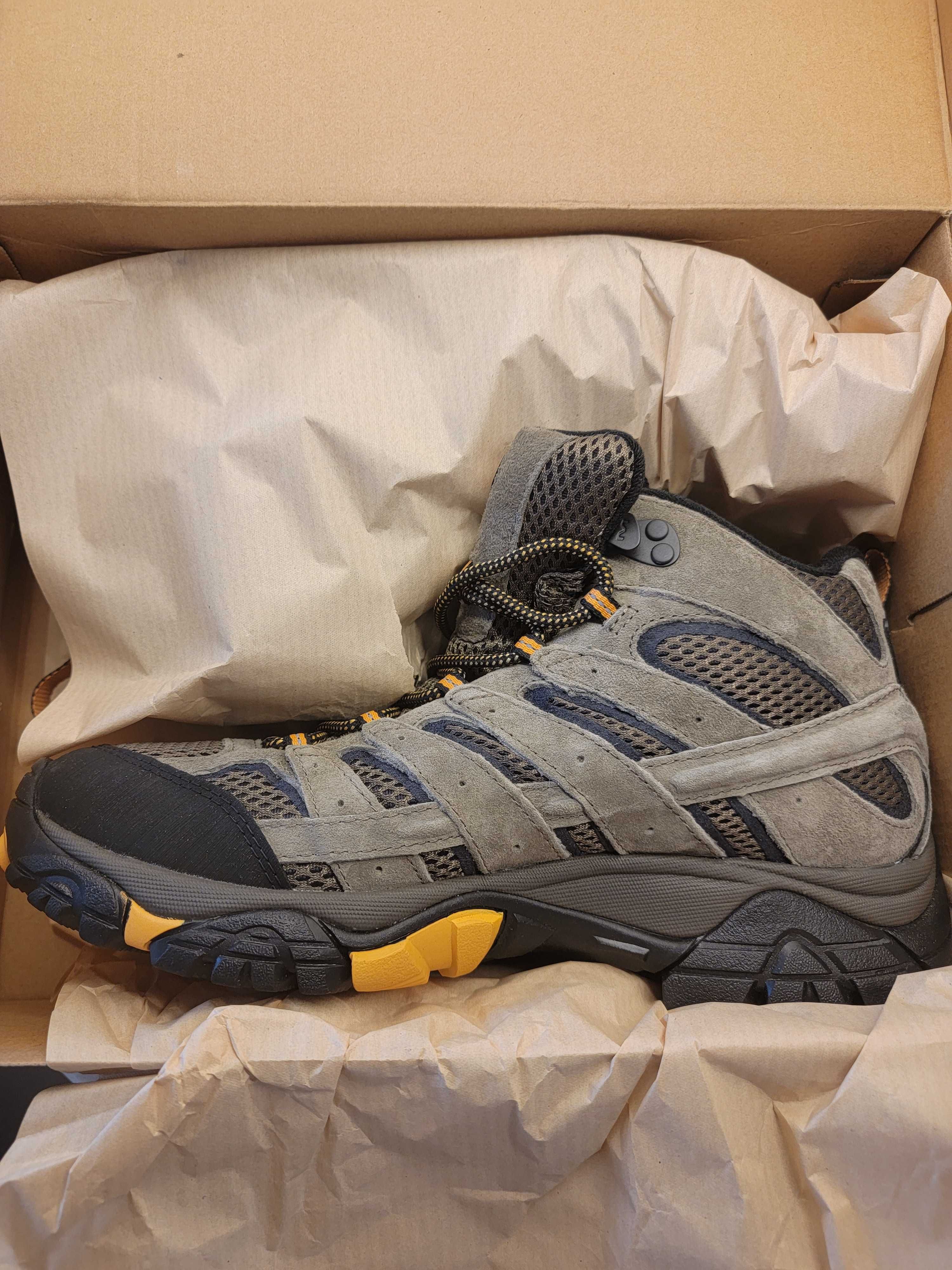 Merrell Men's Moab 2 Mid Hiking Boot