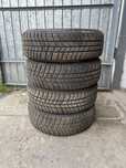 Продам комплект зимових шин R14 185/65 Barum